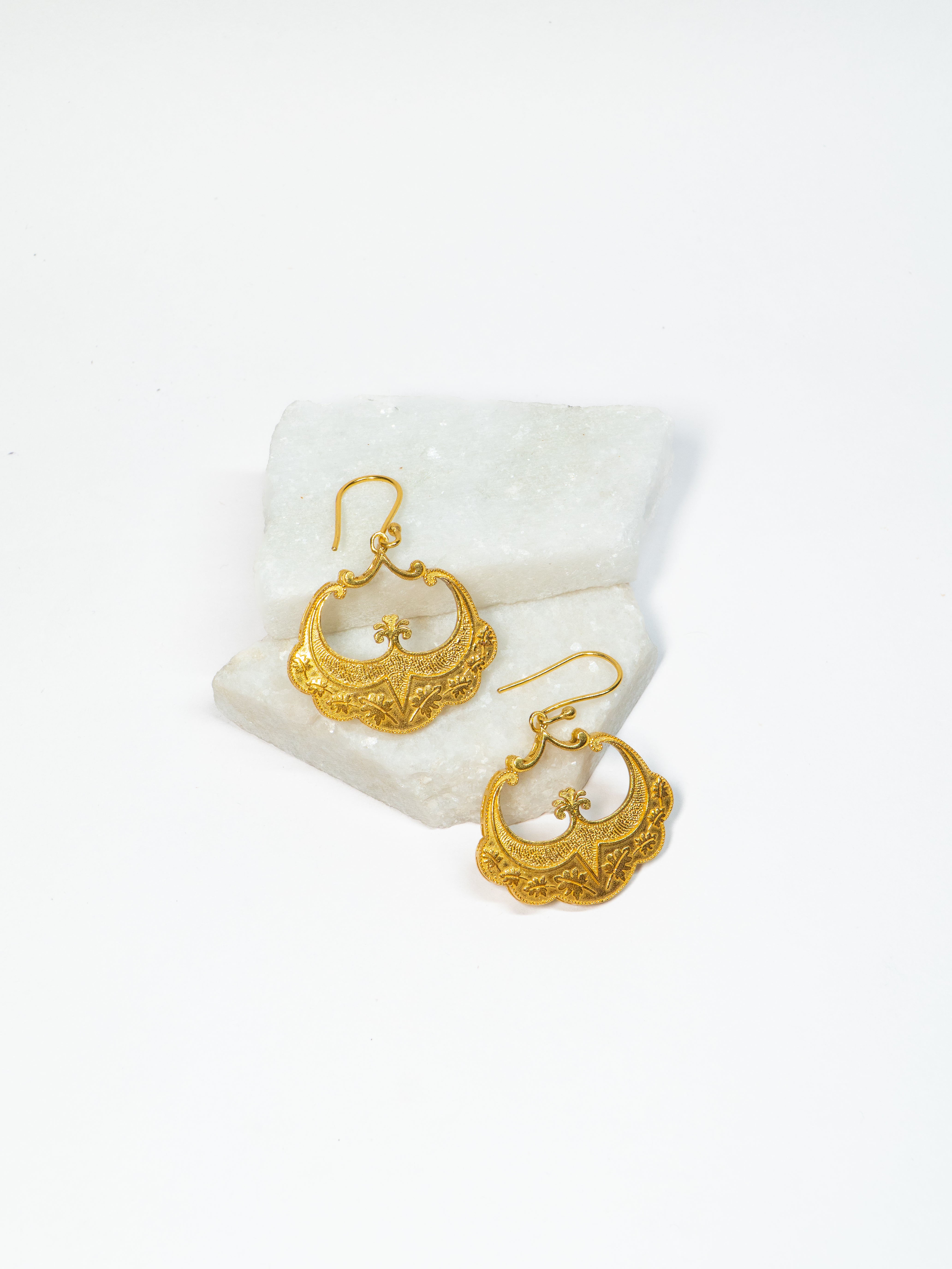 Ornella Hoops