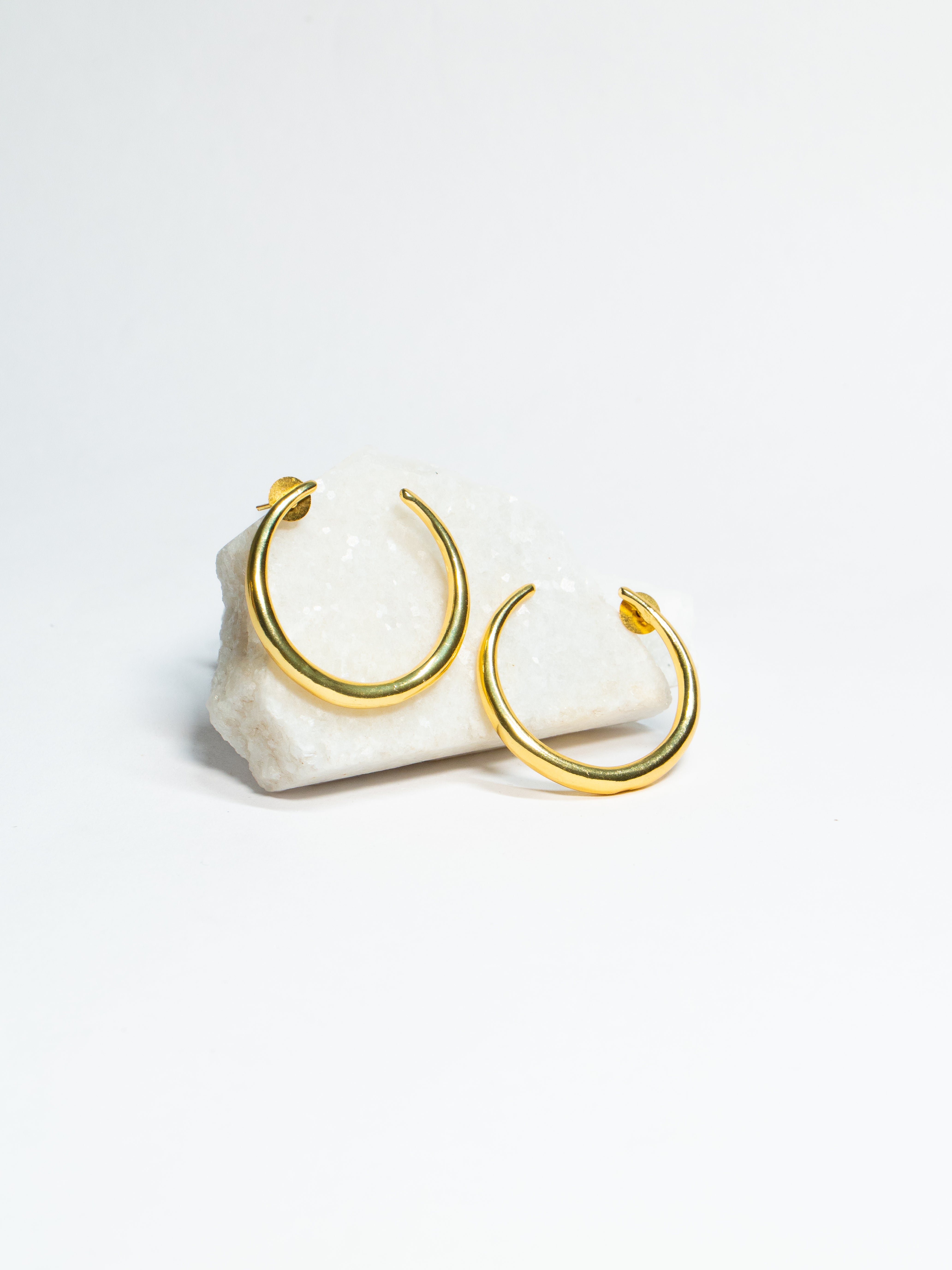 Noor Hoops