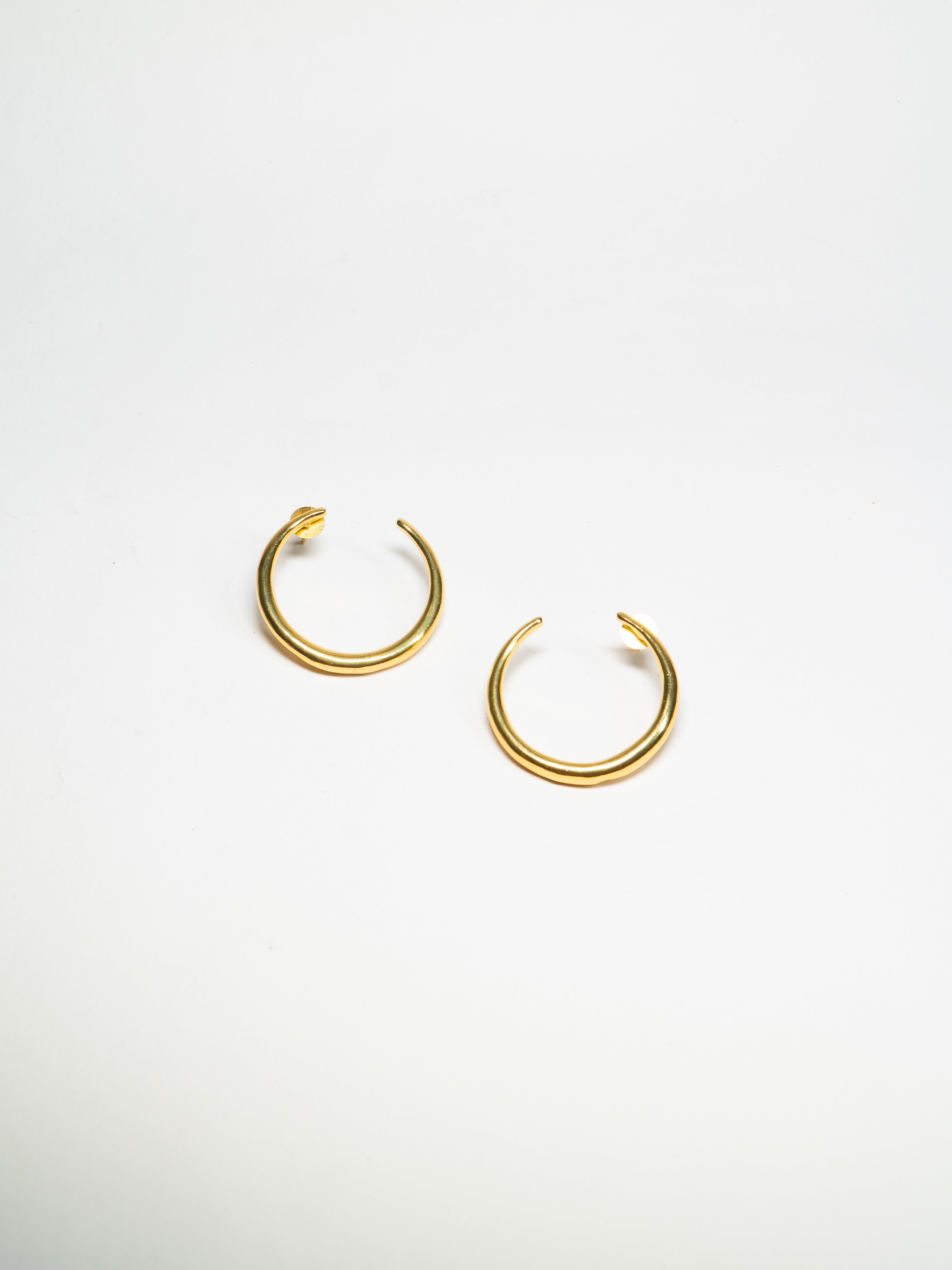 Noor Hoops