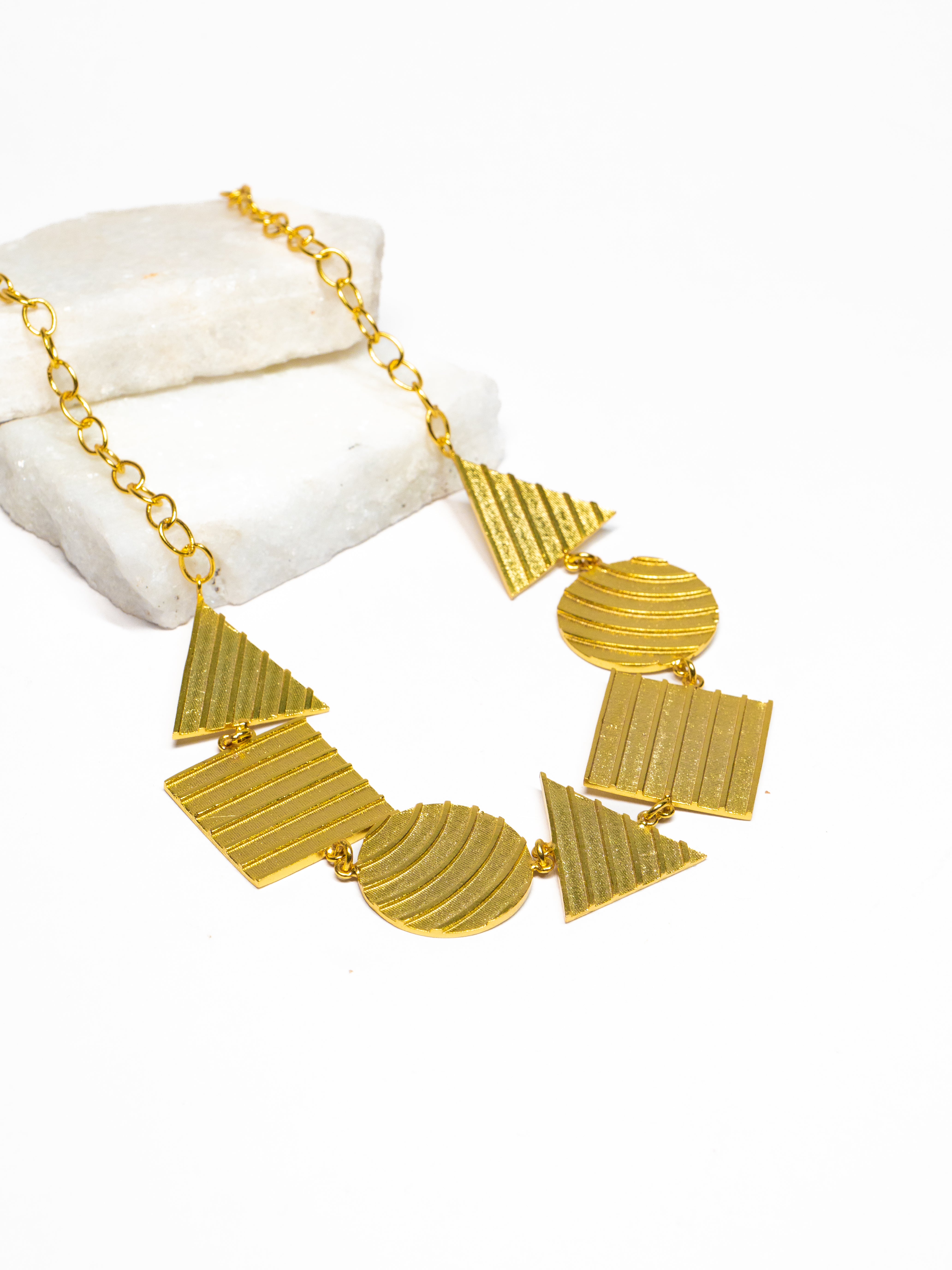Luma Pendant Necklace