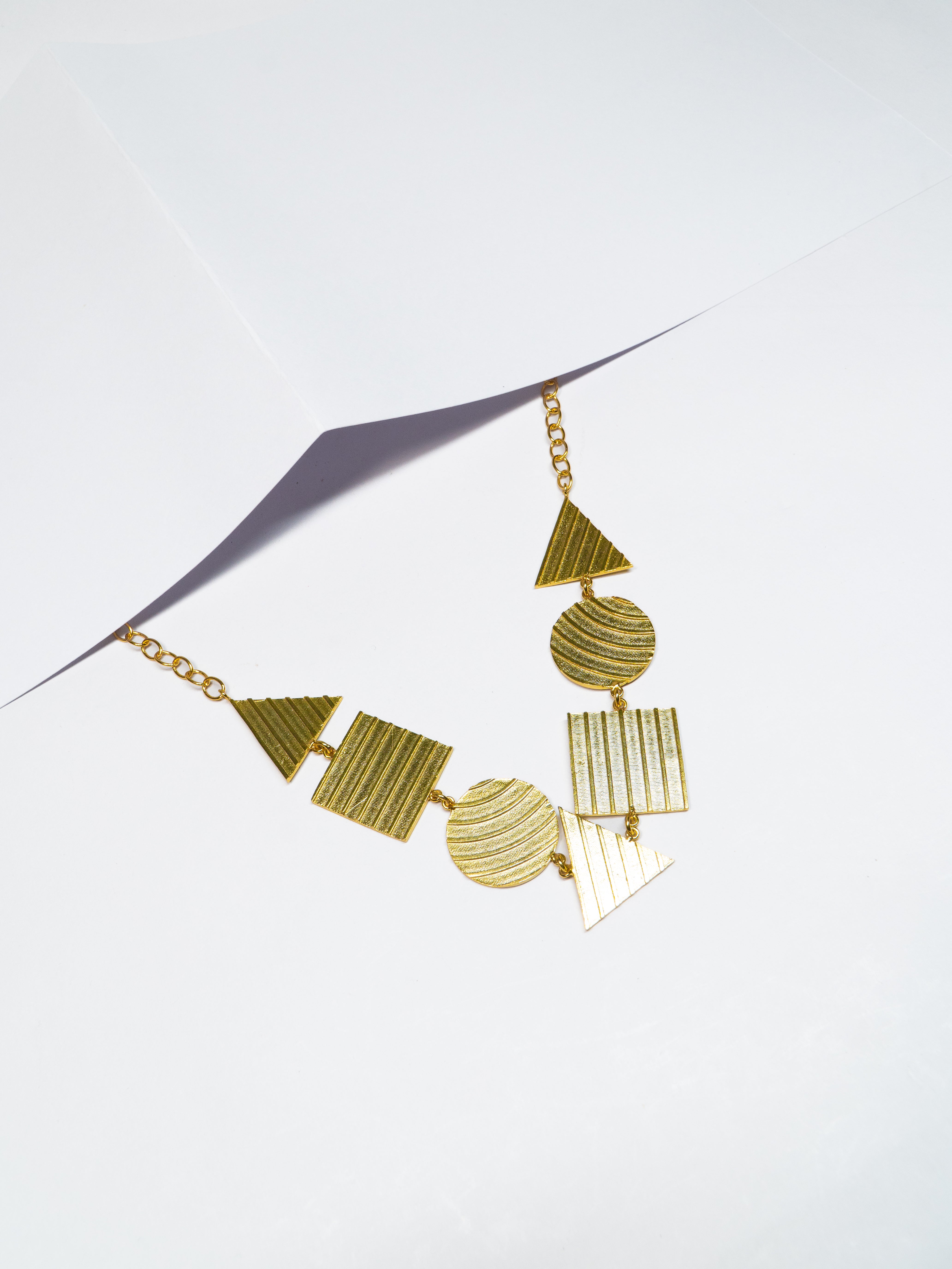 Luma Pendant Necklace