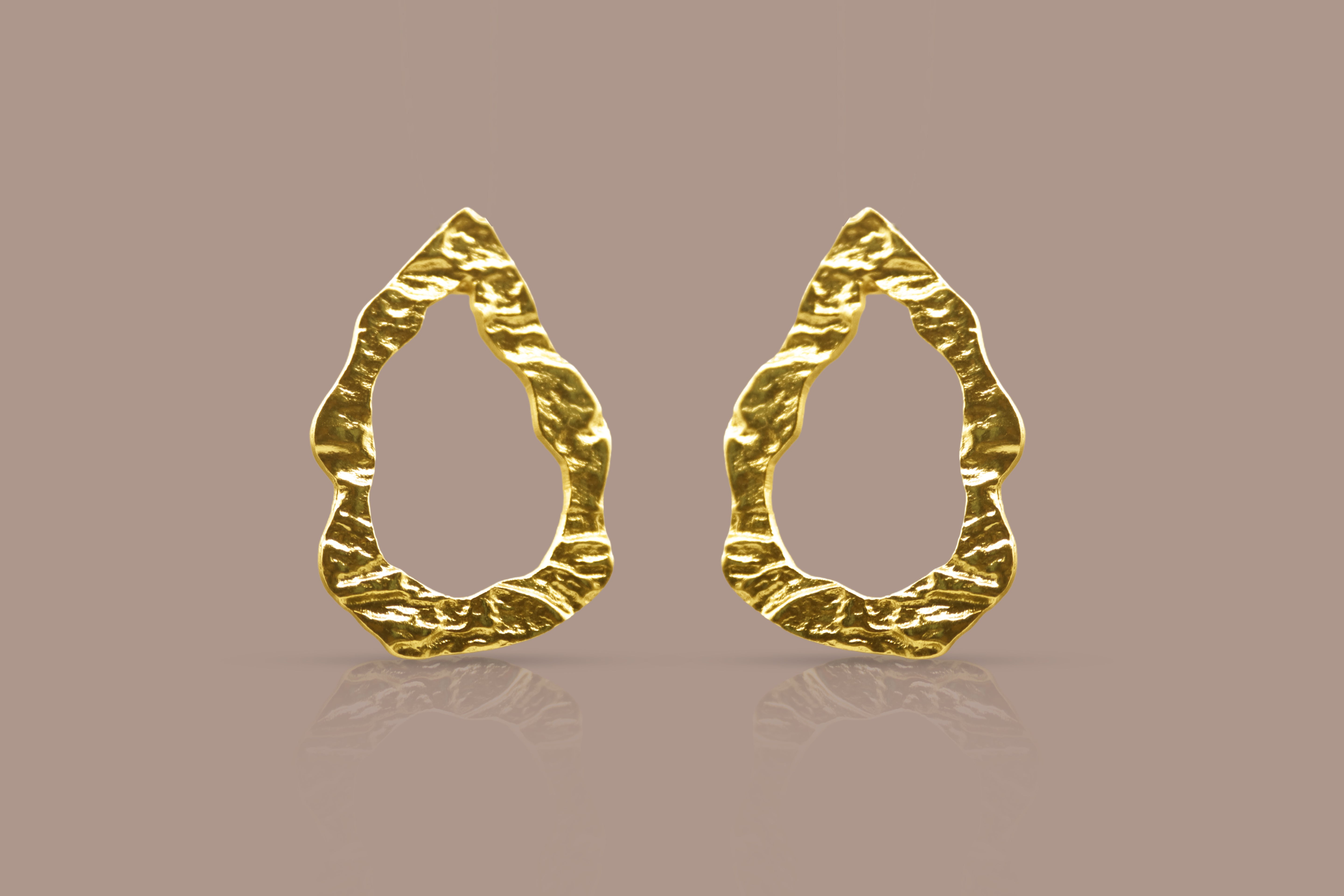 Naaz Hoops
